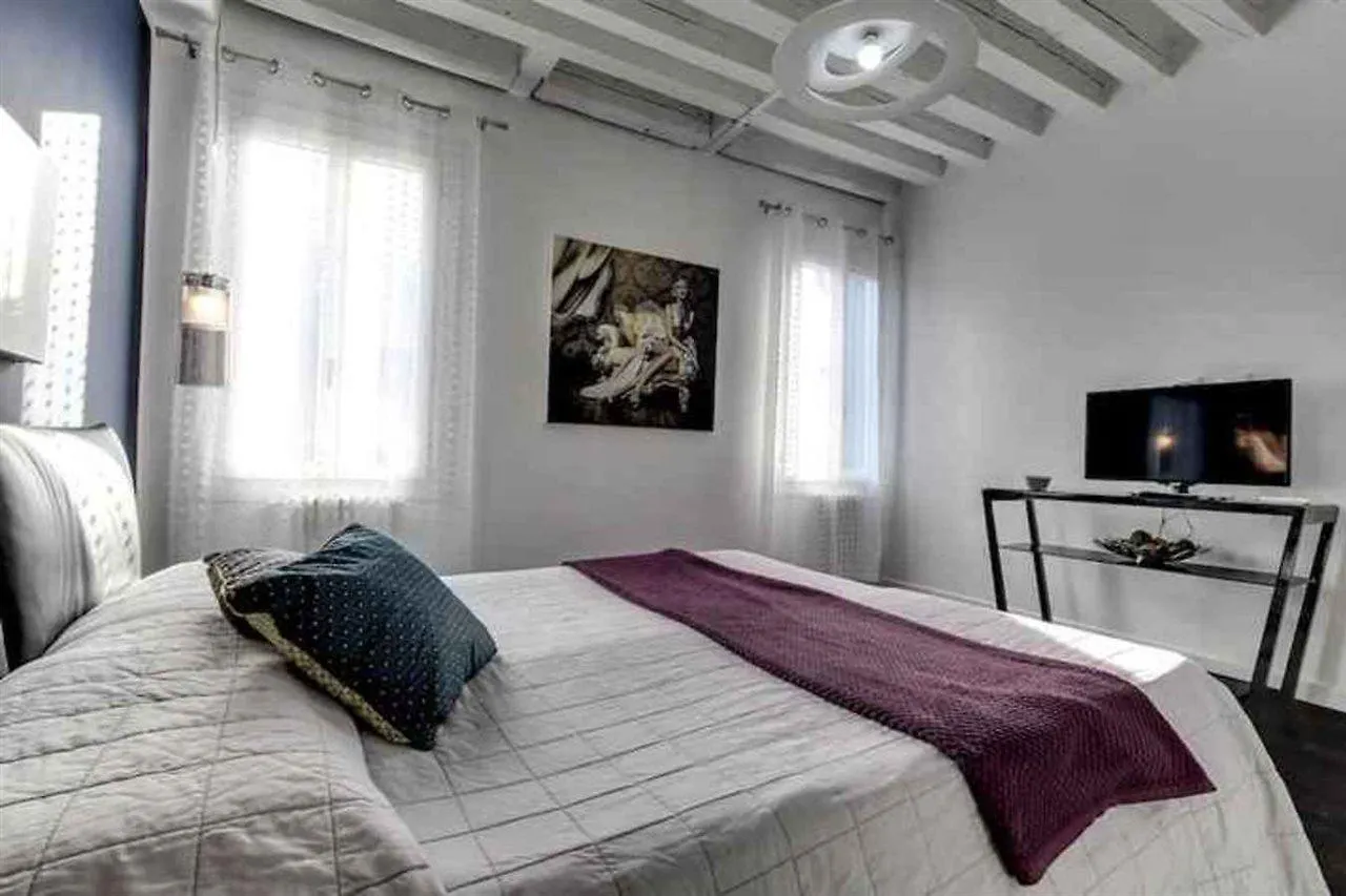 Biennale Apartment Venice