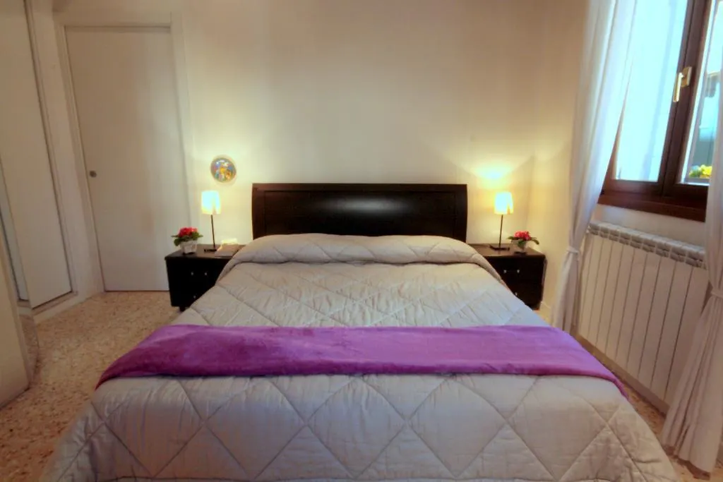 Biennale Apartment Venice 0*,